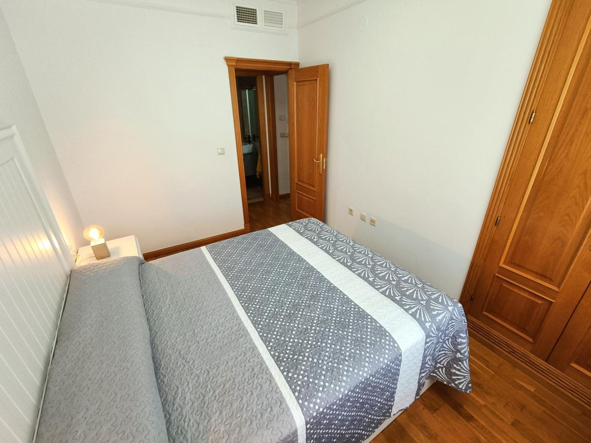 Ferienwohnung Piso En Pleno Centro De Albacete Con Garaje Exterior foto